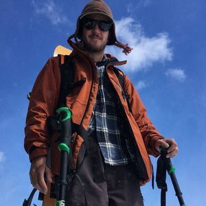 Meet your Posher, Max